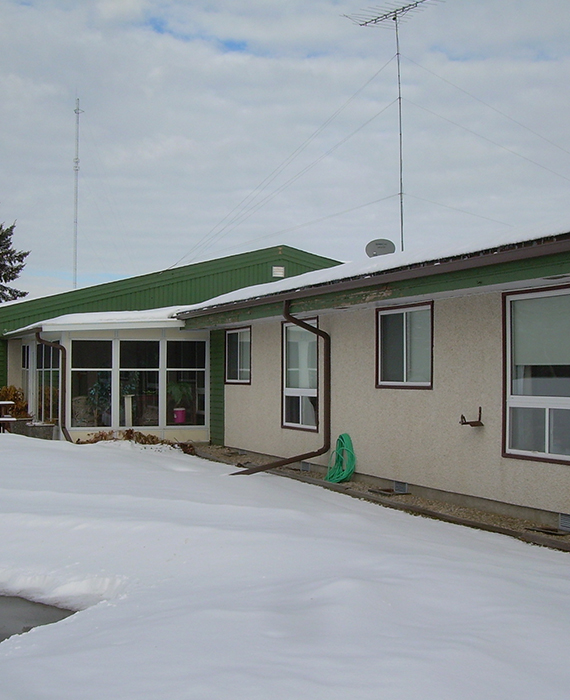 tab-slider-tri-lakes-manor
