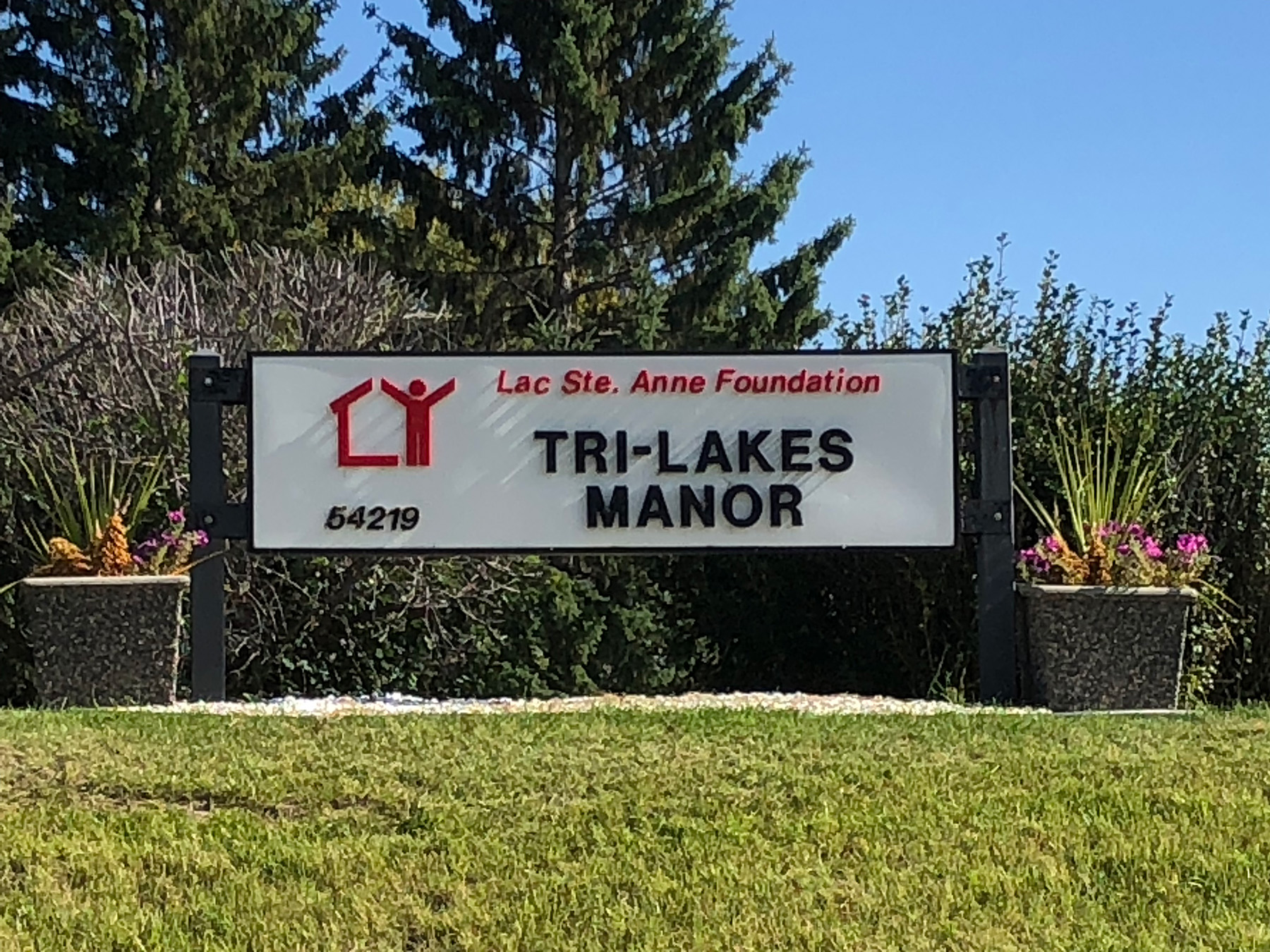 Tri-LakesManor-1-LSAF